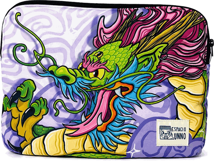 Porta laptop Dragón de The Monks, ilustración psicodélica a todo color